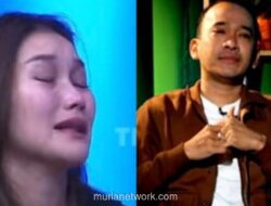 Ayu Ting Ting Menangis Haru di Talk Show, Prihatin Ruben Onsu Sulit Akses Hak Asuh Anak