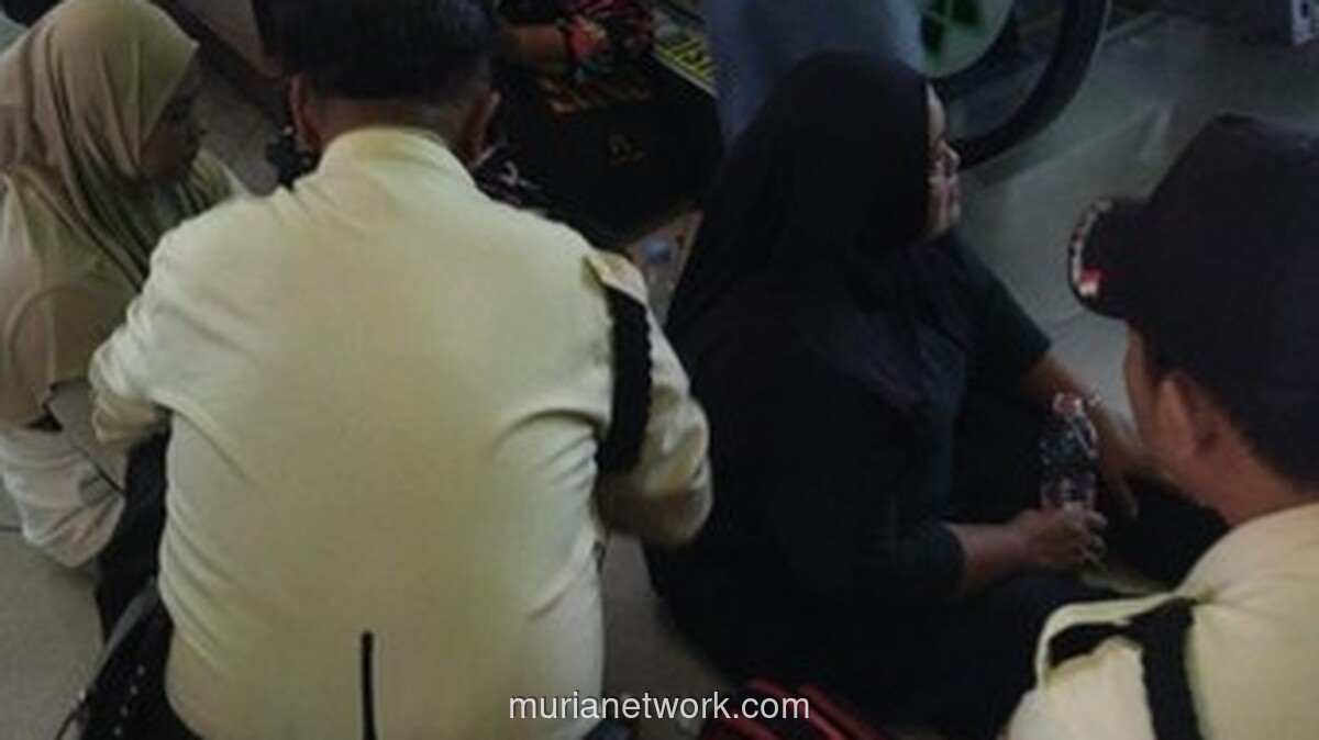 Eskalator Pasar Tanah Abang Blok B Berhenti Mendadak, Manajemen Sebut Kelebihan Kapasitas Jadi Penyebab