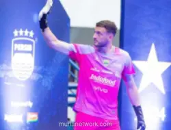 Persib Bandung Resmi Berpisah dengan Kiper Asing Adam Przybek