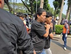 Polisi Amankan 69 Orang Bukan Karyawan Hotel Sultan Saat Eksekusi Ricuh