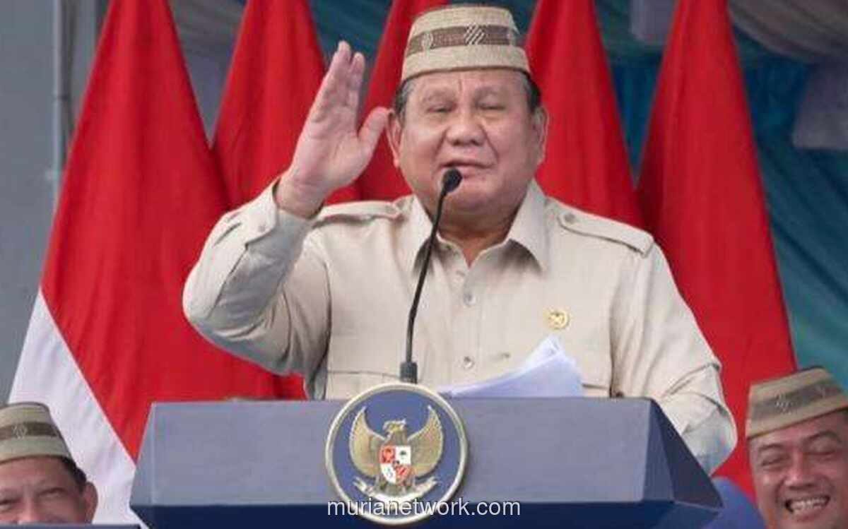 Prabowo Hadiri HUT ke-80 Bhayangkara di Cikeas, Terima Penghargaan Tertinggi dari Polri
