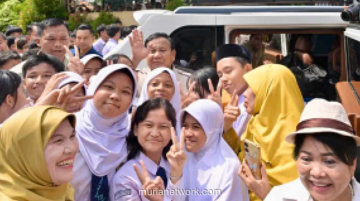 Prabowo Targetkan Anak Indonesia Cerdas dan Sehat pada 2045, Pembatasan Medsos Jadi Salah Satu Langkah