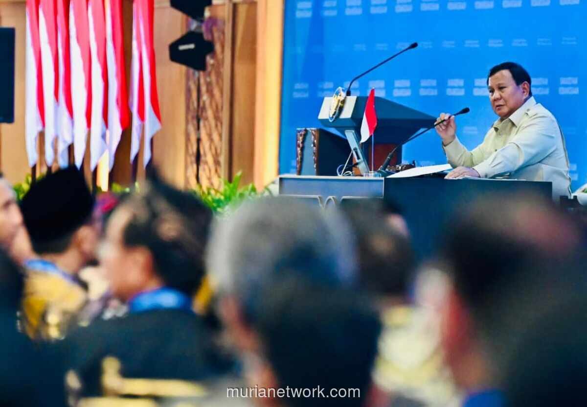 Prabowo Janji Tindak Lanjuti Usulan Beasiswa Doktor bagi Dosen PTN dan PTS