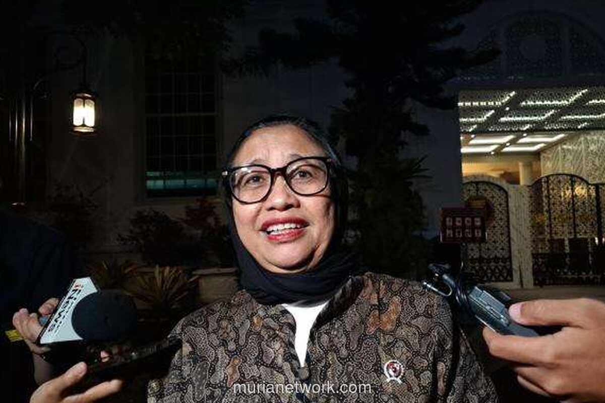 Presiden Prabowo Lantik Nanik S Deyang sebagai Kepala BGN Gantikan Dadan Hindayana yang Ditangkap Kejagung