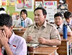 Presiden Prabowo Tinjau Langsung Program Makan Bergizi Gratis di SMPN 111 Jakarta
