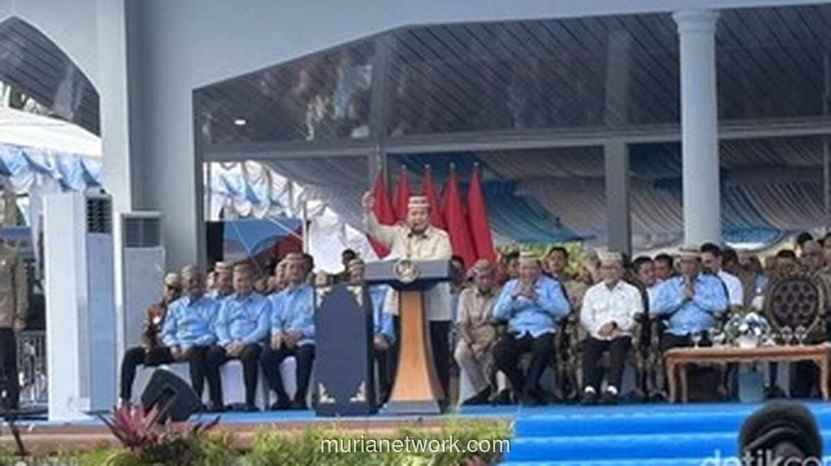Prabowo Buka Suara soal Alasan Bertahan di Politik: Demi Perbaiki Nasib Rakyat Kecil