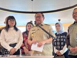 Gubernur DKI Libatkan Siswa SMP dan SMA dalam Program Pemilahan Sampah