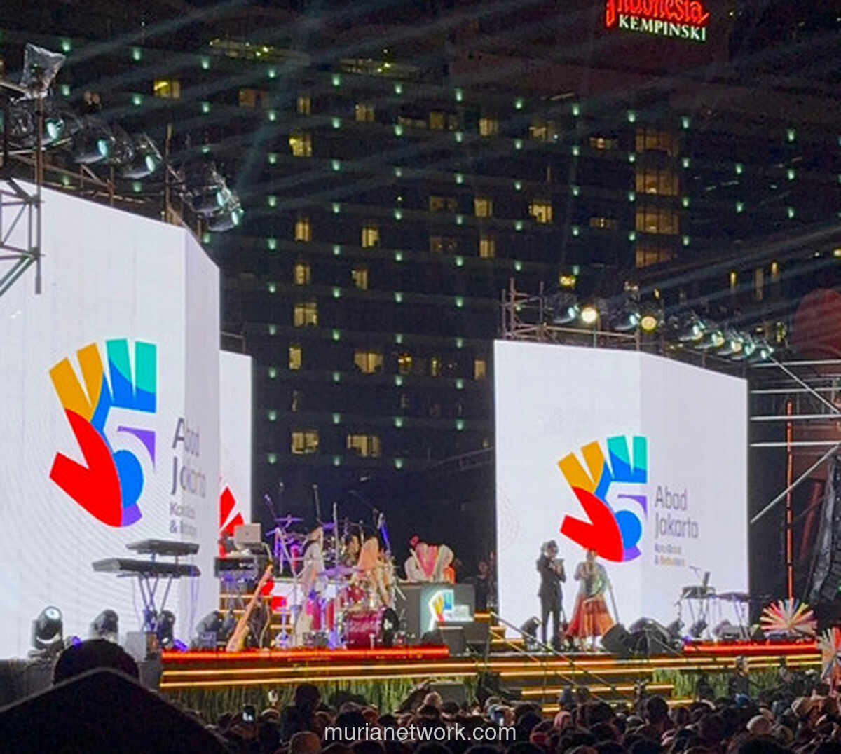 Pramono-Rano Luncurkan Logo 5 Abad Jakarta di Puncak HUT ke-499