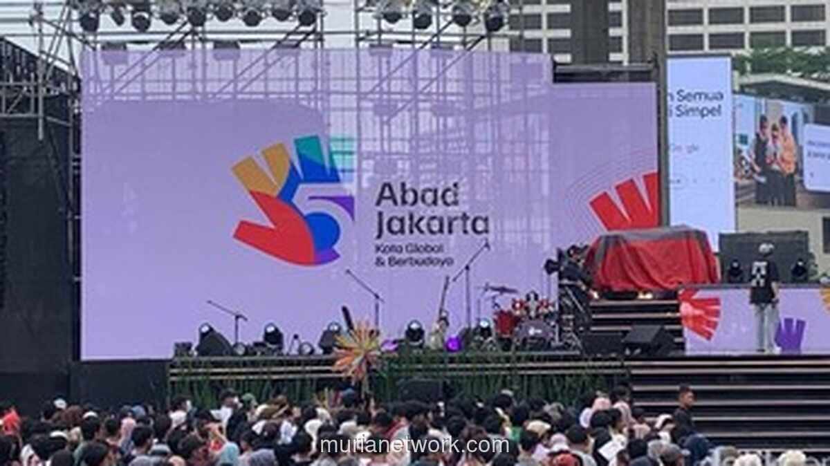 Pramono-Rano Karno Resmikan Logo 5 Abad Jakarta di Malam HUT ke-499