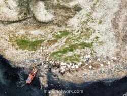 Gubernur DKI Pastikan Pulau Sampah di Muara Angke Berhasil Dikeruk