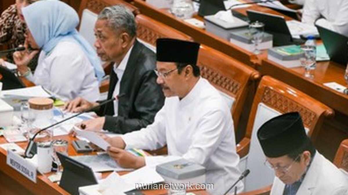 Kemensos Peragakan Sistem Digitalisasi Bansos Terintegrasi di Depan Komisi VIII DPR