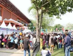 Pasar Rakyat Polri Diserbu Warga Jakarta Barat