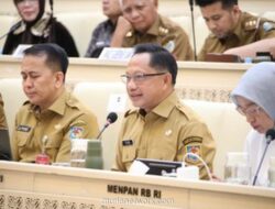Mendagri Tito Dorong Perpanjangan Masa Transisi Belanja Pegawai Daerah Demi Atasi Masalah PPPK