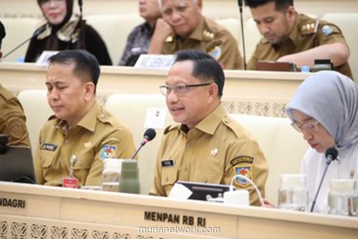 Mendagri Tito Dorong Perpanjangan Masa Transisi Belanja Pegawai Daerah Demi Atasi Masalah PPPK