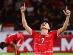 Reno Salampessy Terancam Absen di Semifinal Piala AFF U-19 Usai Cedera saat Kalahkan Vietnam