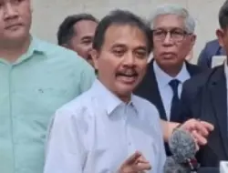 Roy Suryo Ajak Masyarakat Protes Jika Jokowi Hadir Sidang Secara Daring