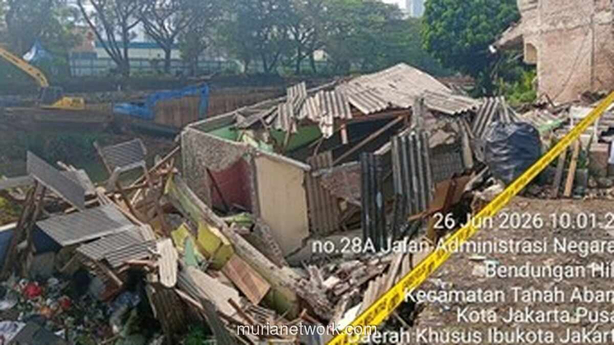 Rumah Ambruk di Bendungan Hilir akibat Abrasi Sempadan Sungai, Bronjong Dipasang Cegah Longsor Meluas