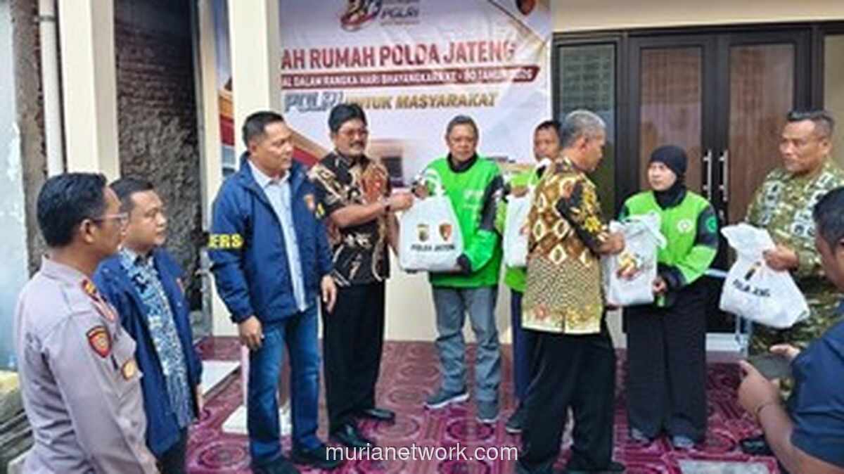 Polda Jateng Bedah Rumah Korban Kebakaran di Semarang Jelang Hari Bhayangkara ke-80