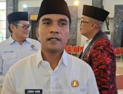Pemkab Bangkalan Borong Dagangan PKL Demi Keamanan saat Kunjungan Presiden Prabowo