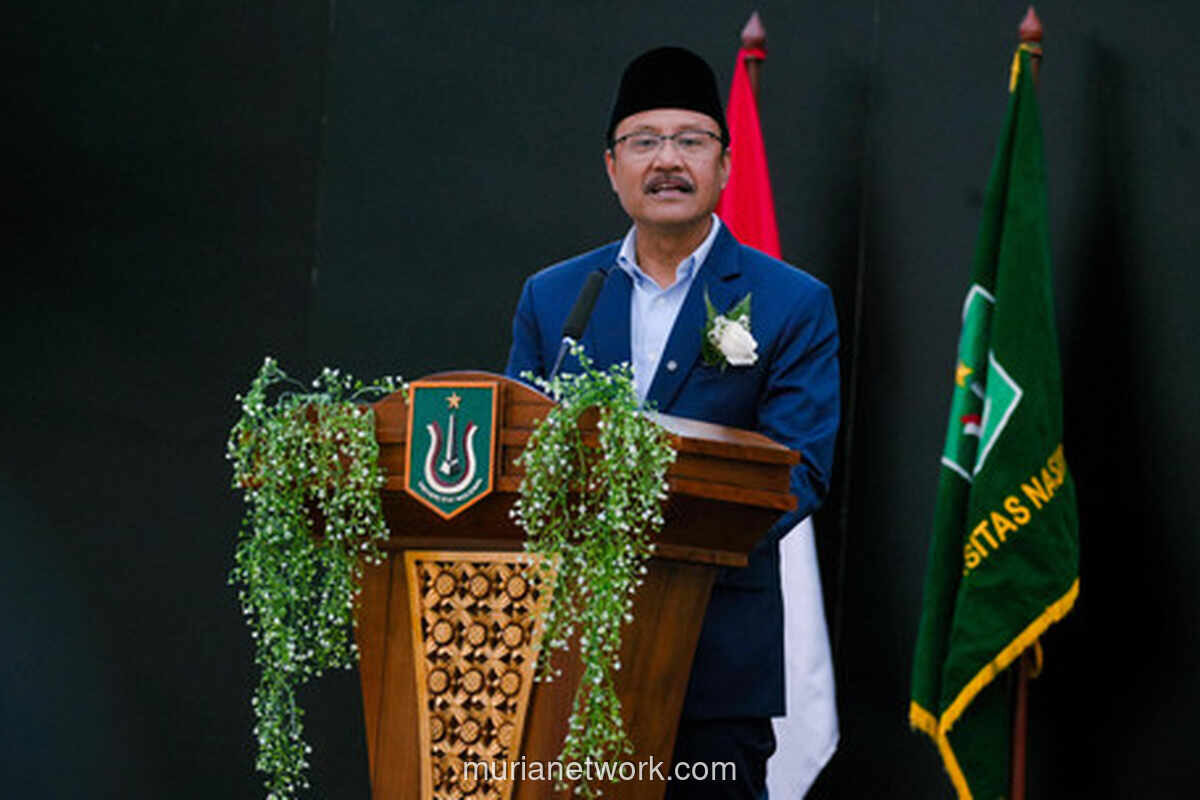 Gus Ipul Dorong Pengusulan Sutan Takdir Alisjahbana sebagai Pahlawan Nasional