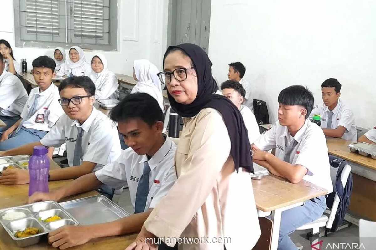 BGN Suspensi 8.182 Satuan Gizi Gratis karena Menu Picu Diare hingga Mark Up Anggaran
