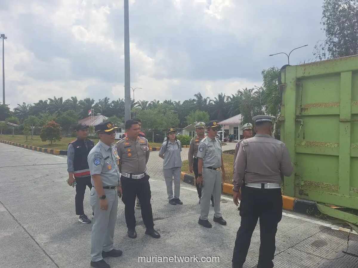 Kecelakaan Maut di Tol Pekanbaru-Dumai, Lima Tewas Usai Minibus Tabrak Dump Truk