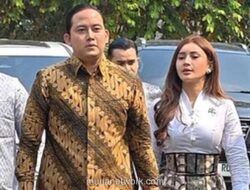 Sekretaris Pribadi Prabowo Temui Jokowi di Solo, Bawa Undangan Pernikahan