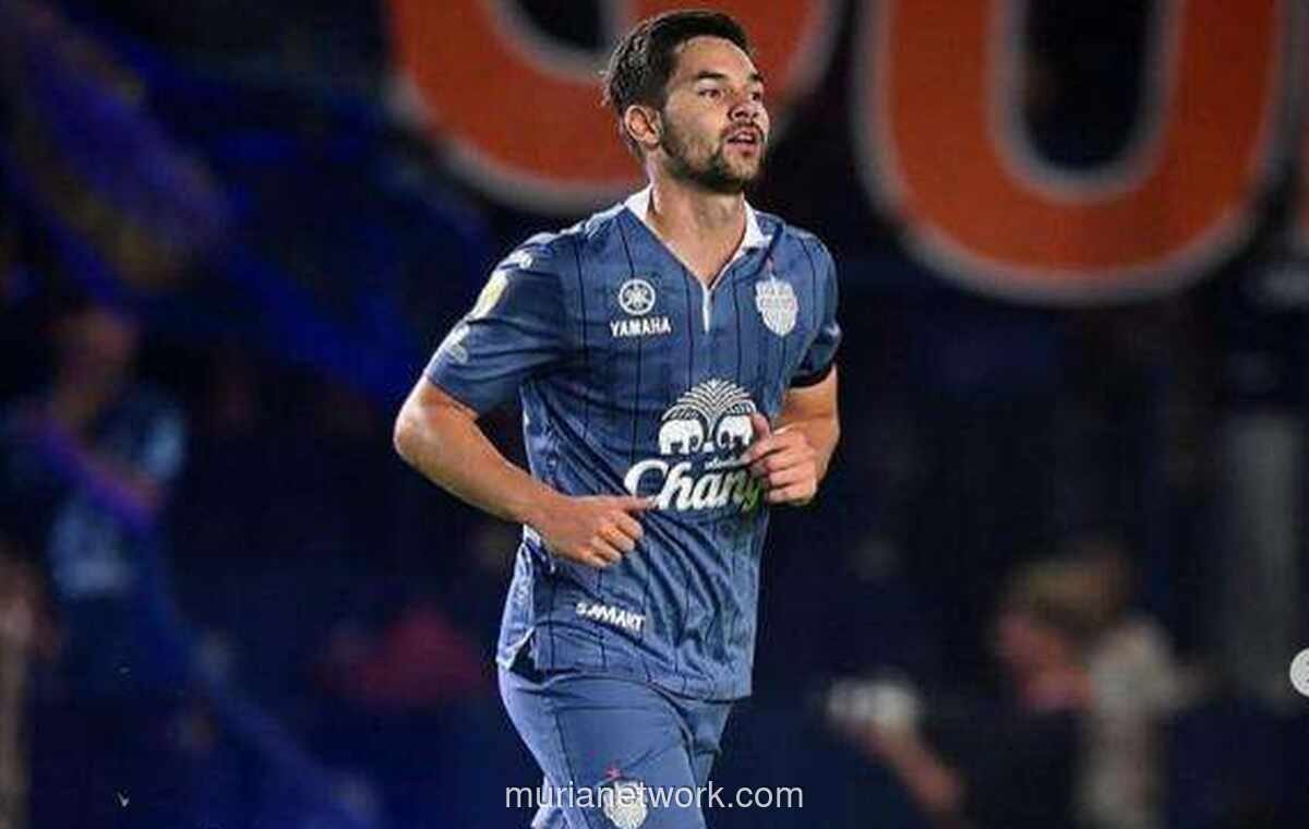 Persib Bandung Dikabarkan Akan Datangkan Sandy Walsh dan Ragnar Oratmangoen