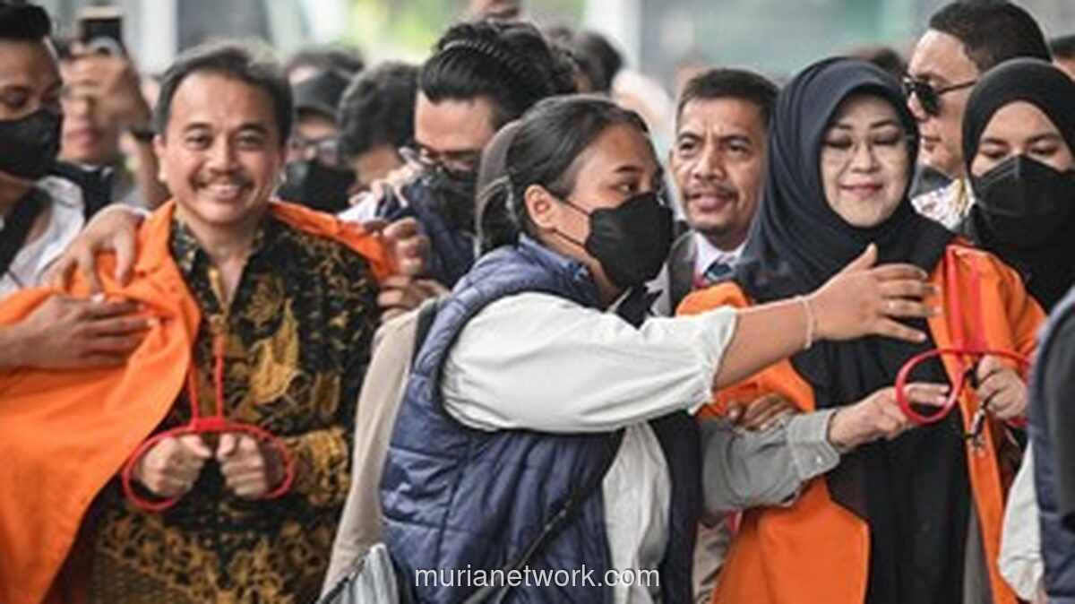 Sidang Roy Suryo Ditunda Tunggu Praperadilan, dr Tifa Segera Diadili