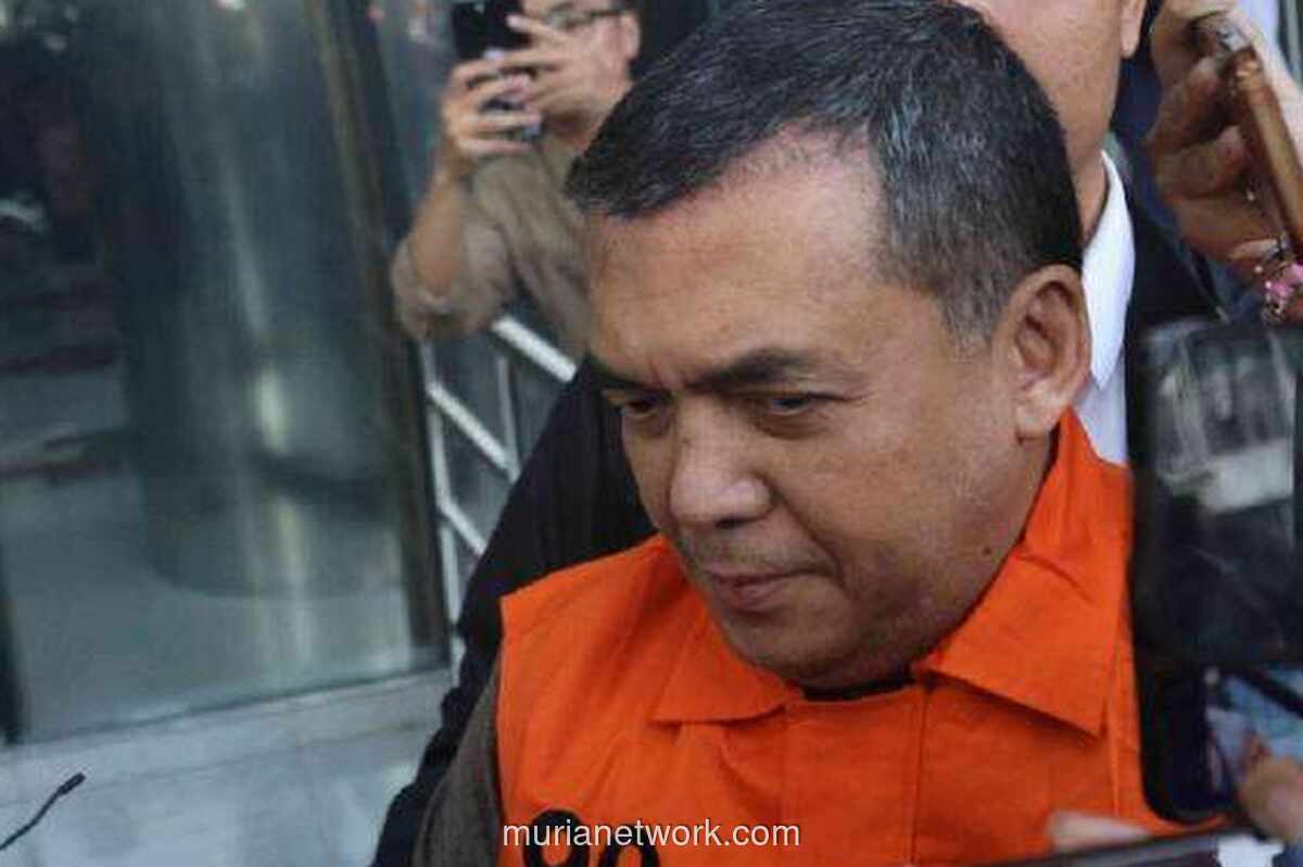 Telkom Pecat Silmy Karim dari Komisaris Usai Tersangka Korupsi KPK