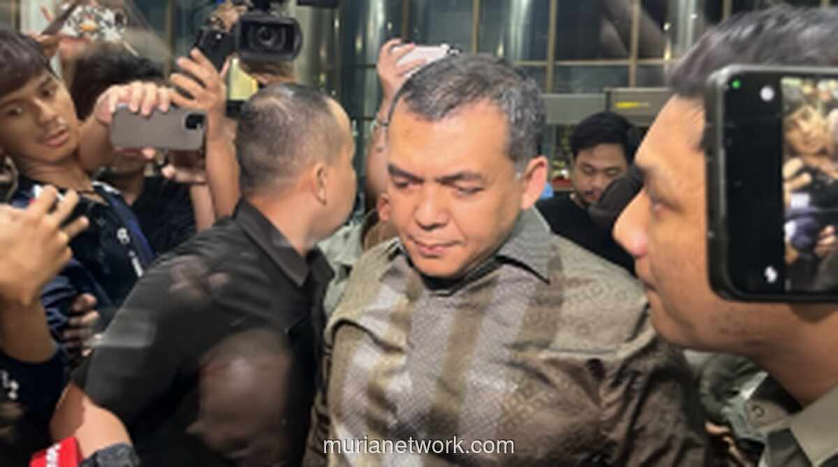 Wamen Imigrasi Silmy Karim Serahkan Diri ke KPK Usai Ditetapkan dalam OTT Dugaan Korupsi Dokumen WNA