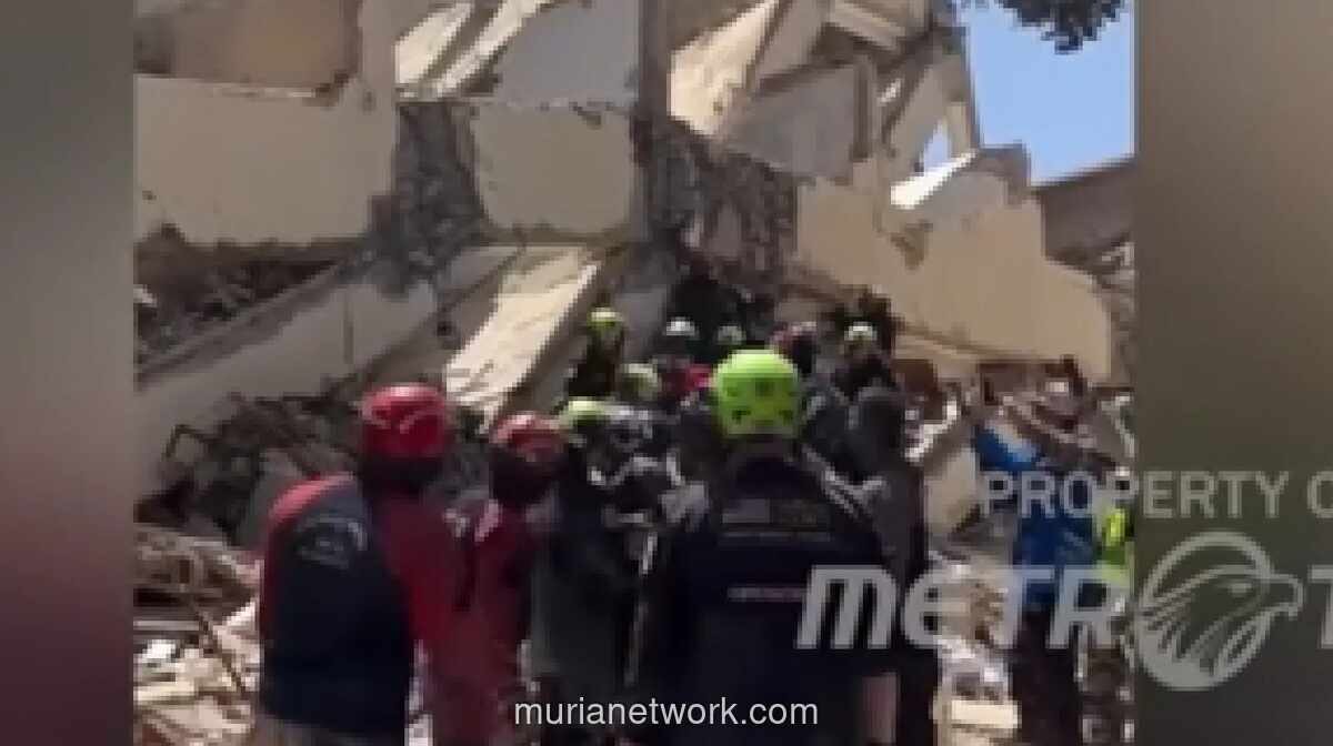 Tim SAR Evakuasi Wanita dan Bayi dari Reruntuhan Gempa Venezuela