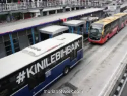 Warga Luar Kota Serbu Jakarta Berkat Transportasi Gratis di HUT ke-499