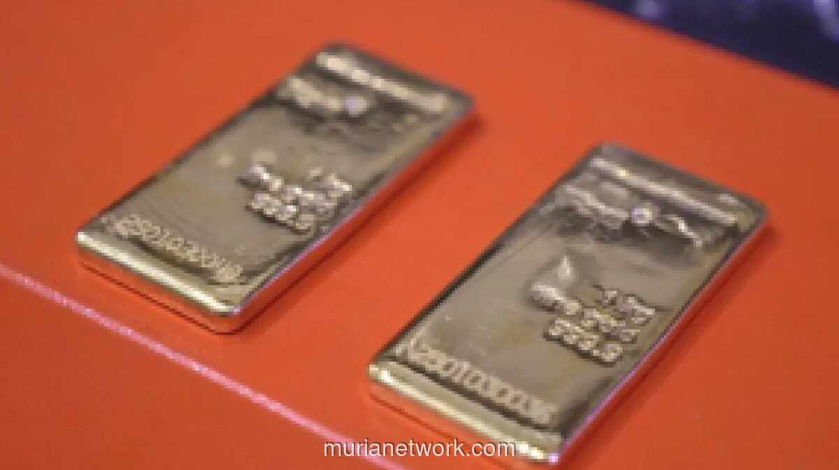 Harga Emas Batangan Pegadaian Turun, UBS Satu Gram Rp2,676 Juta