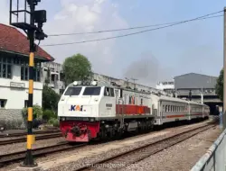 Kabel Menjuntai di Karawang, Empat Perjalanan Kereta Terlambat 59 Menit