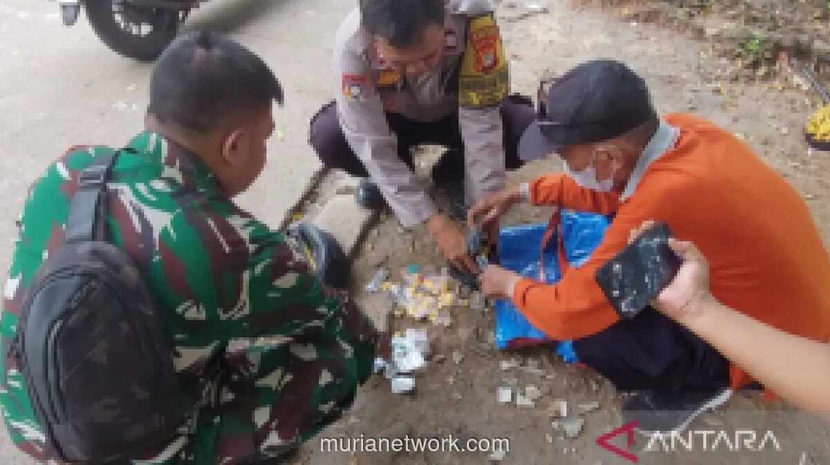 Warga dan Aparat Gabungan Gerebek Transaksi Obat Keras di BKT Jakarta Timur, Tiga Pelaku Kabur
