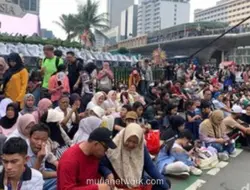 Warga Mulai Padati Bundaran HI Jelang Puncak HUT ke-499 Jakarta