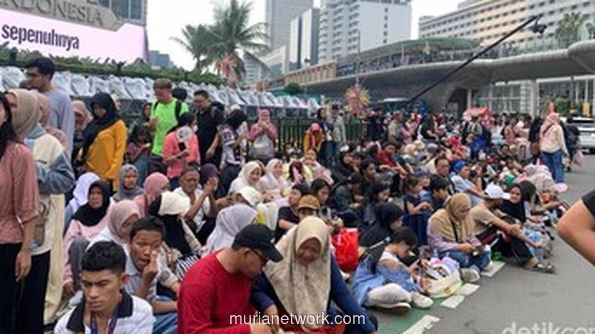 Warga Mulai Padati Bundaran HI Jelang Puncak HUT ke-499 Jakarta