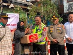 Kakorlantas Polri Salurkan Bantuan Sembako untuk Korban Kebakaran Pasar Jiung