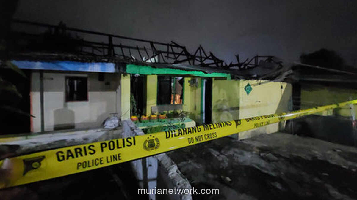 Kebakaran Landa Asrama Polisi Solo, 12 Rumah Hangus