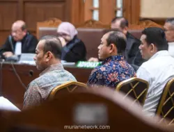 Tiga Mantan Pejabat Bea Cukai Didakwa Terima Suap dan Gratifikasi Rp78 Miliar