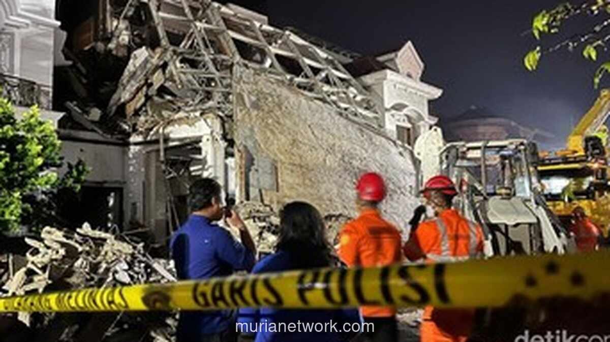Ledakan di Perumahan Elite Medan, Enam Orang Terjebak di Dalam Rumah