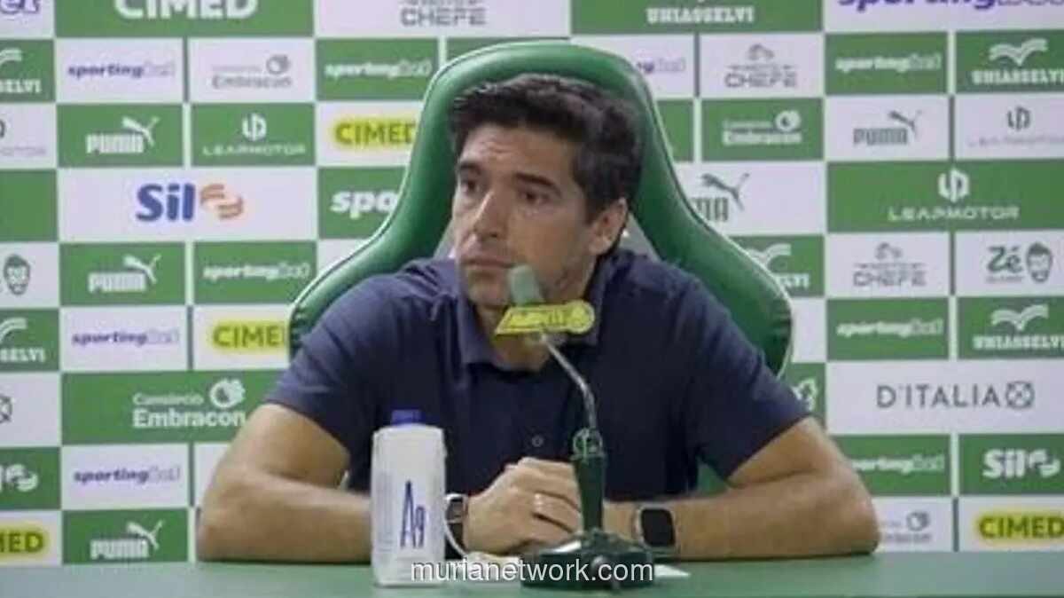 Abel Ferreira Bela Keputusan Wasit Usai Dua Pemain Vitória Diusir