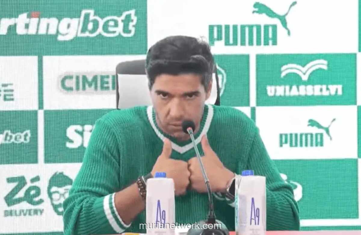 Abel Ferreira Puji Keberanian Wasit Usai Palmeiras Bantai Vitoria 4-0