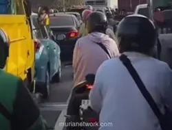 Pengecoran Jalan di Flyover Rawa Buaya Sebabkan Kemacetan Panjang