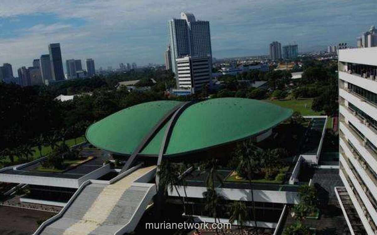 DPR Desak Kemenhaj Perkuat Sistem Perlindungan Jamaah Usai 3.550 Orang Tertipu Haji Ilegal