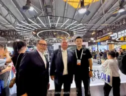 Airlangga Bidik Transfer Teknologi Robotika dan AI dari Perusahaan China