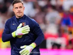 Ajax Nekat Pinjam Ter Stegen meski Dua Tahun Jarang Main