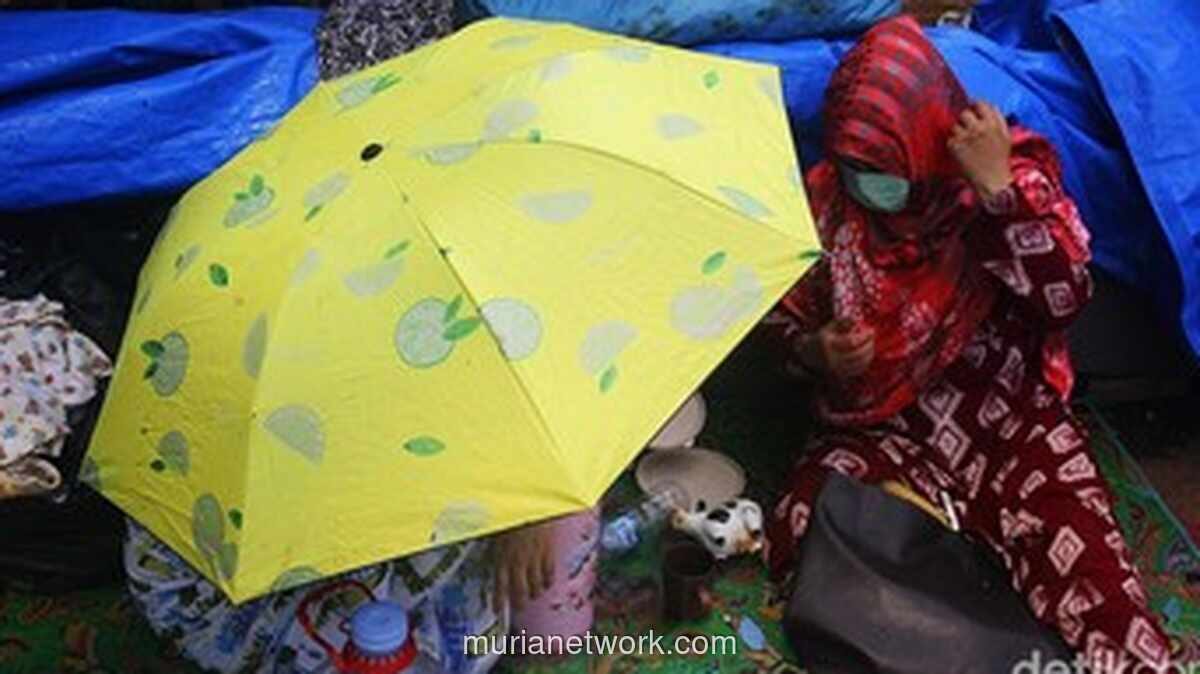 WNA Kembali Camping di Trotoar Kantor UNHCR, Aparat Kewalahan
