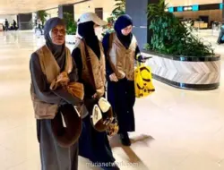 Pemulung yang Setiap Hari Melambaikan Tangan ke Bus Haji Akhirnya Berangkat Umrah
